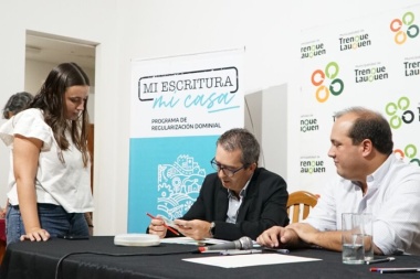Recoulat encabezó firma de escrituras y destacó trabajo conjunto con PBA