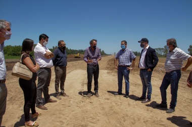 Katopodis supervisó las obras que iniciaron en la variante Chacabuco de la Ruta Nacional 7
