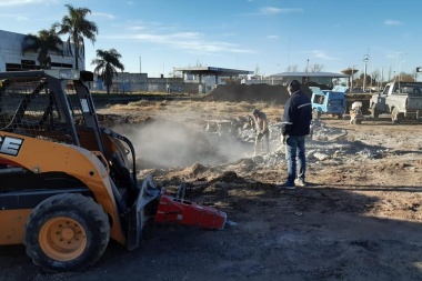 Casares construye un centro de trasbordo de mercadería para evitar la entrada de no residentes