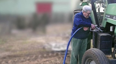 “No va a faltar el gasoil para la siembra ni para la cosecha”, dijo Domínguez
