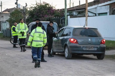 Realizan operativo de seguridad integral en un barrio de Junín