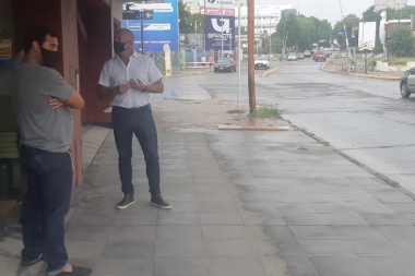 Comerciantes de Avenida Rivadavia plantearon inquietudes por la obra del paso bajo a nivel