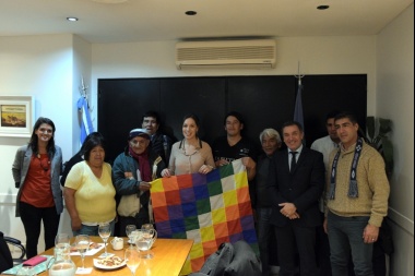 Farías estuvo con Vidal en la reunión del Consejo Indígena de Buenos Aires