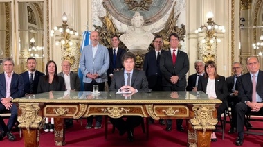 Una por una, las 30 medidas que anunció Milei antes de sacar el DNU