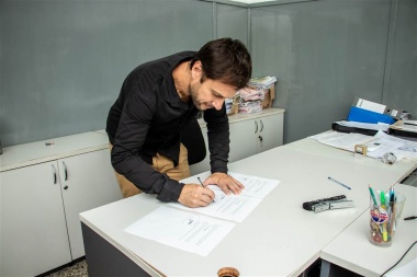 Firma de acuerdos paritarios con gremios municipales