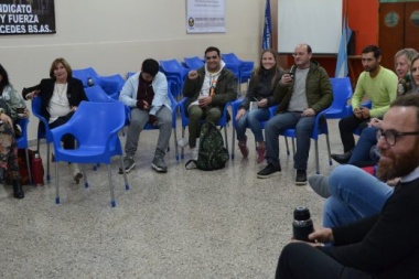 Cuestionaron la conducción de Zurro y La Cámpora en el FdT de la cuarta