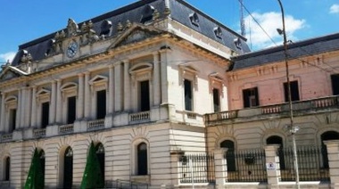 Provincia advirtió que muchos municipios están en problemas con sus salarios