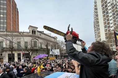 Ante la motosierra, se profundiza el reclamo por más autonomía municipal