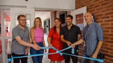 Con Carlos Bianco se inauguró nueva aula universitaria Punto Digital Alberti