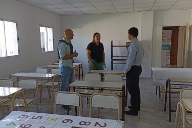 Lago recorrió la nueva aula de Punto digital Alberti