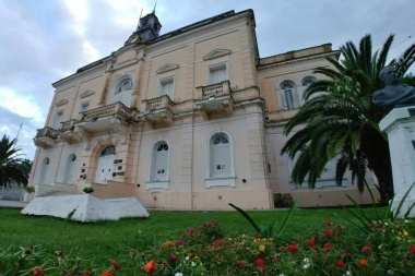 Municipales de Chacabuco lanzaron un paro por 72 horas
