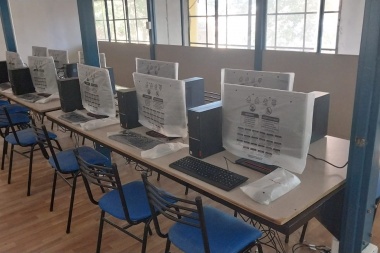 Se presenta la Escuela Profesional Secundaria que funcionará en el Taller Ministro Meoni
