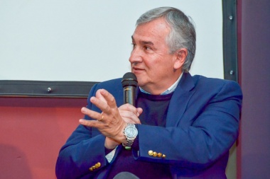 Morales pidió "reflexión" a las fuerzas políticas y "bajar la crispación"