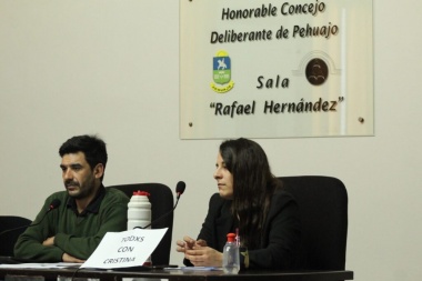 "Odiadores, no entienden el amor a Cristina", respondió FdT a Juntos