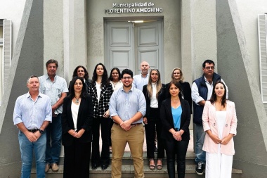 Mittelbach presentó a su gabinete para el gobierno de Ameghino