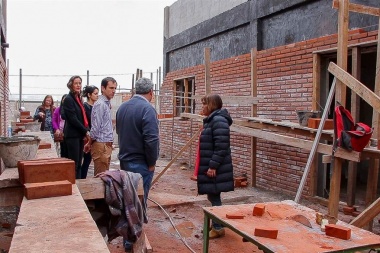 Autoridades Nacionales y Provinciales recorrieron los avances en la construcción del Hogar de Protección Integral
