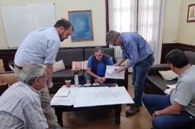 Reynoso y Camuzzi analizaron la extensión de gas natural en Rivadavia