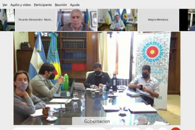 Kicillof se reunió con intendentes bonaerenses y provincia insistió en "bajar la circulación"