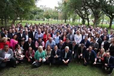 "Falta poco para 2023" afirmaron desde la UCR tras el foro de intendentes