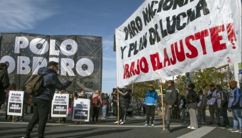 Unidad Piquetera concentra en Economía y reclama reunión con Massa