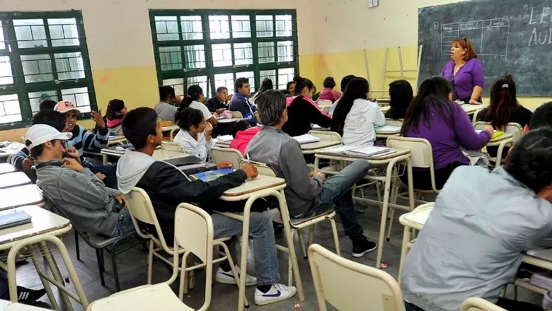 Provincia oficializó los cambios para la Educación Secundaria
