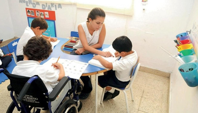 Escuelas especiales al borde del colapso por la falta de fondos