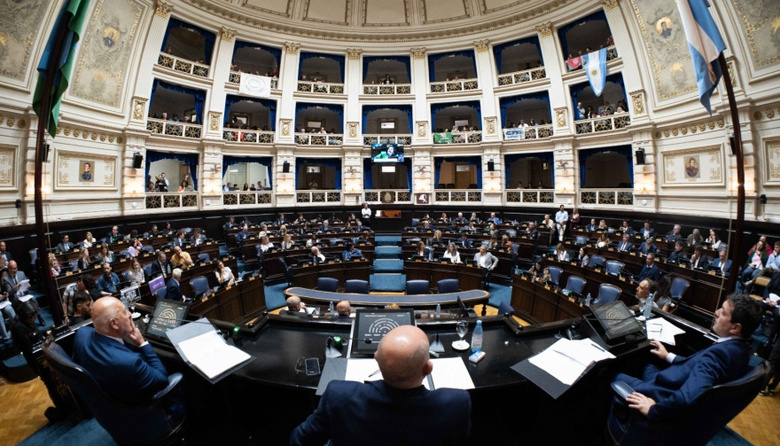 Diputados BA aprobó proyecto que regula actividad de acompañantes terapéuticos