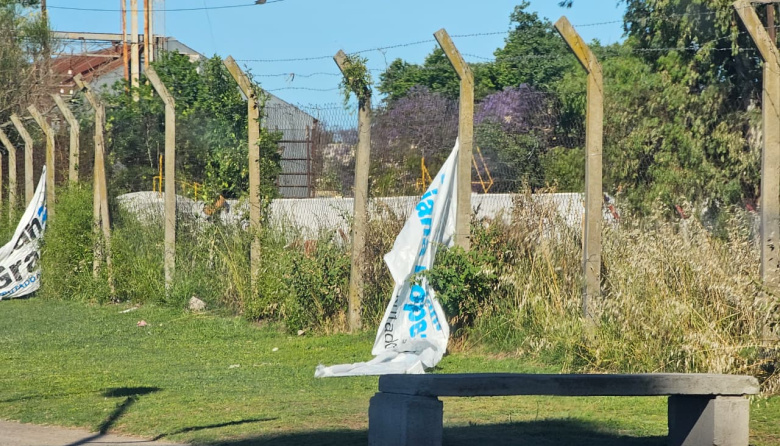 El Municipio pidió a los partidos políticos retirar la cartelería electoral de la vía pública