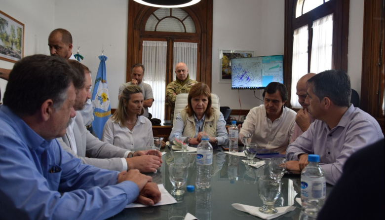 Bullrich estuvo en 9 de Julio con intendentes de la región en el marco de la crisis hídrica