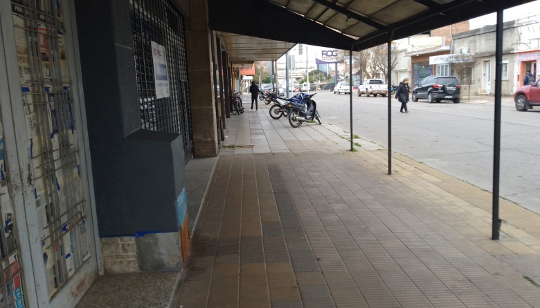 Comenzaron las reuniones para definir el proyecto de embellecimiento de calle Rivadavia