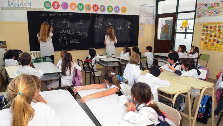 La FEB ratifica el paro y el Gobierno avisó que descontará el día