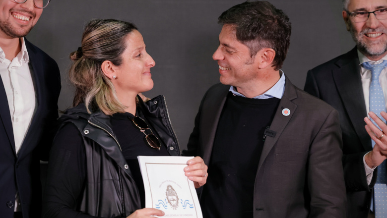 Kicillof refuerza el rol del Estado en el interior bonaerense frente a Milei