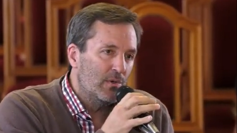 Esponda:  "Controlar y auditar sí, desarmar por no estar de acuerdo, no"