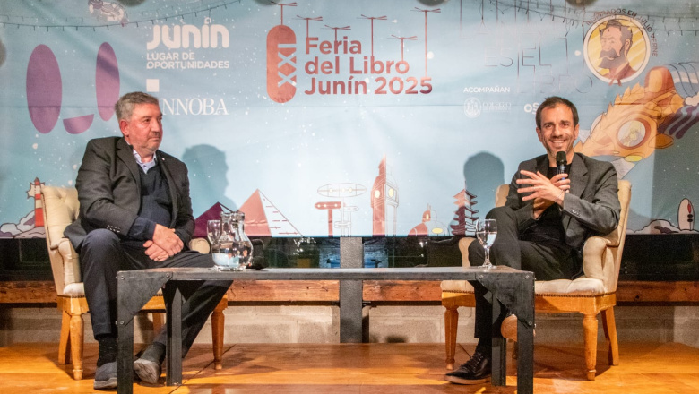 Petrecca abrió la Feria del Libro de Junín con fuerte tono de gestión
