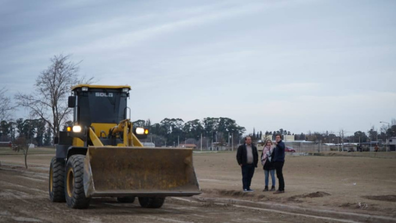 Comienzan los trabajos para el futuro asfalto en el Parque Lineal de la Ampliación Urbana
