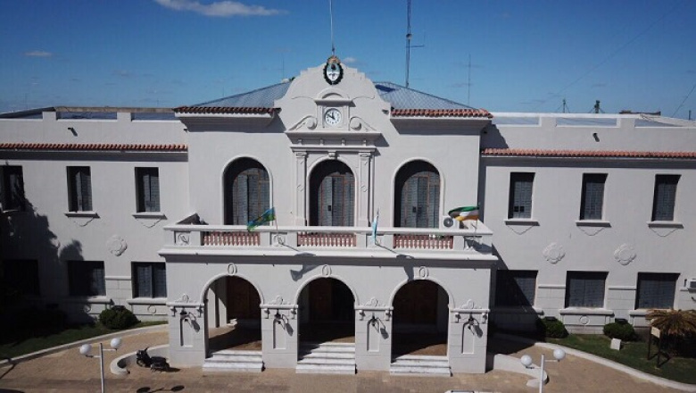 Con foco en la eficiencia, LLA se lanza a disputar una banca en el Concejo