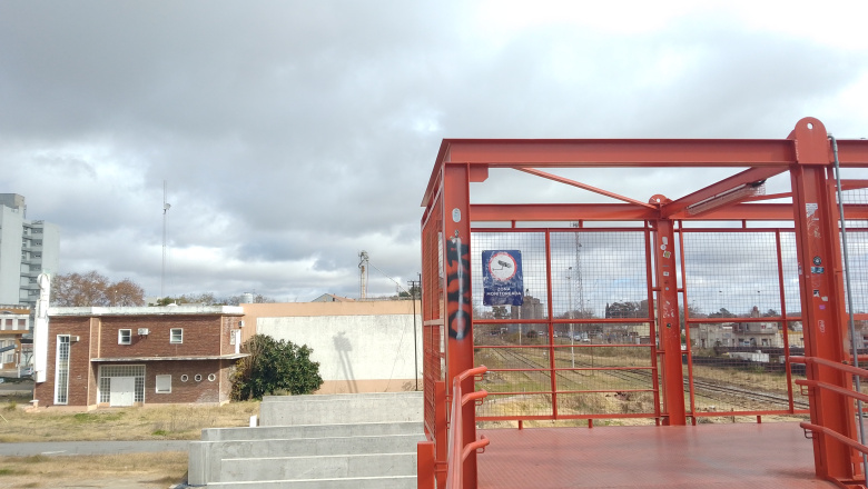 Paso bajo nivel de calle Rivadavia: Justicia dispuso compás de espera hasta el 17 de septiembre