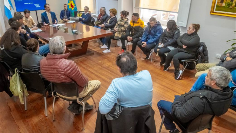 Petrecca se diferencia de nación y anuncia obra pública millonaria