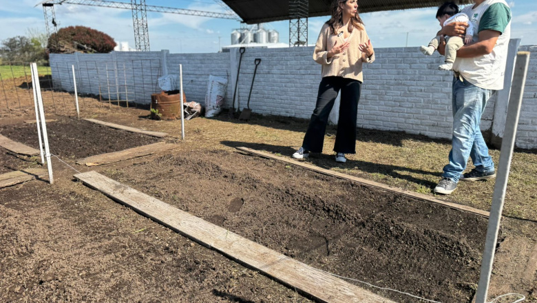 Arenales impulsa una huerta inclusiva dentro del programa de equinoterapia “Paso a Paso”