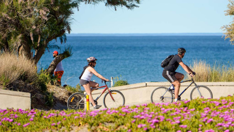Fin de semana largo: más turistas, viajes cortos y gasto moderado