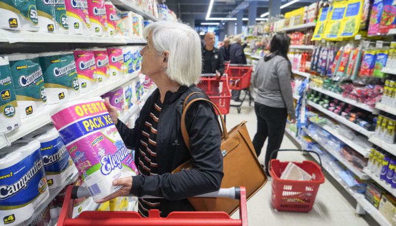 La inflación de diciembre fue del 2,8% y alcanzó el 31,5% en 2025