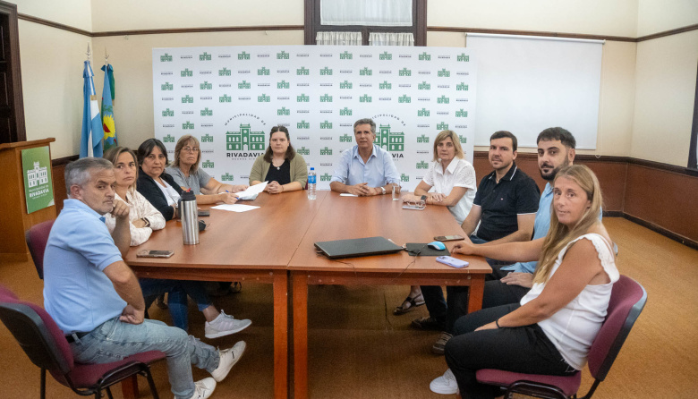 Martínez acordó un aumento del 12% a municipales para continuar por encima de la inflación