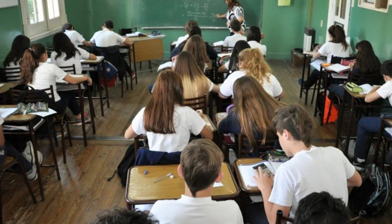 Proponen incorporar educación financiera en las escuelas secundarias bonaerenses
