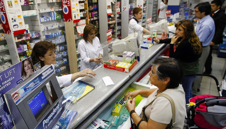 Farmacias en alerta por la ruptura de la cadena de pagos en Chacabuco