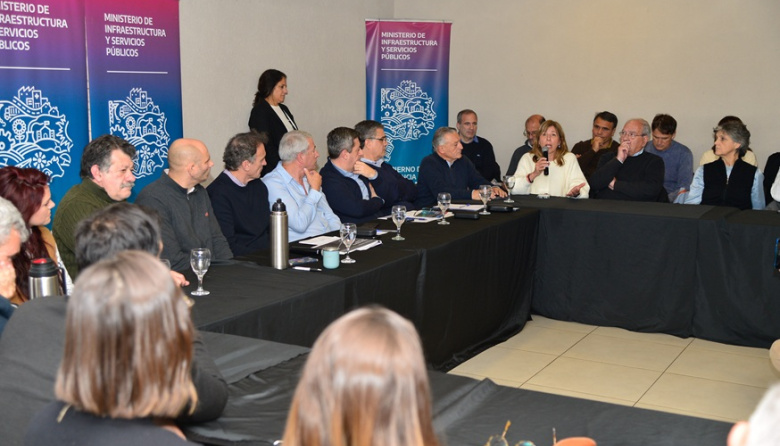 En Alberti, Katopodis presentó los avances de la licitación del Tramo V de la cuenca del río Salado