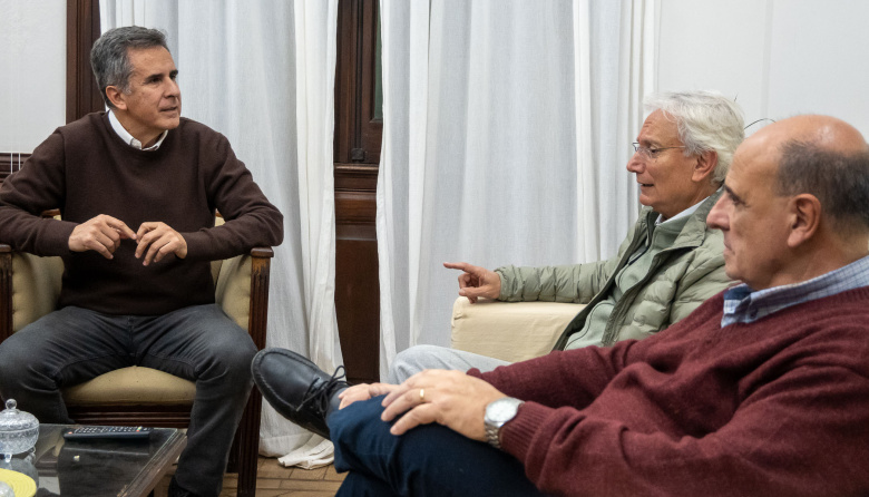 Martínez recibió a presidentes de los Concejos de Rivadavia y Villegas para fortalecer agenda regional