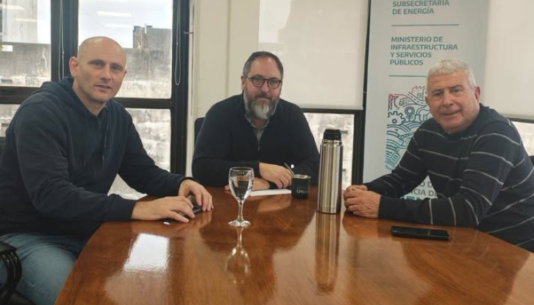 Gaute avanzó en proyectos clave de gas natural y energía eléctrica para el distrito de Alberti