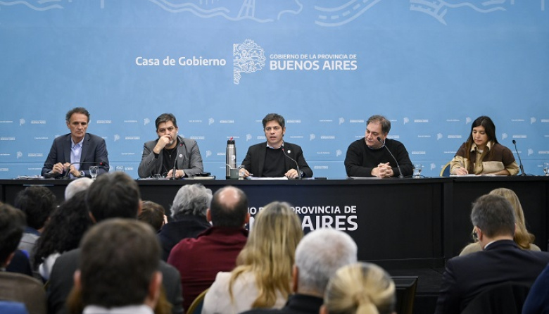 Kicillof presentó el plan provincial de políticas de prevención y mitigación del fenómeno del Súper Niño
