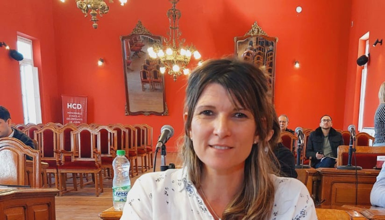 Proponen un mecanismo municipal para asistir a familias sobreendeudadas