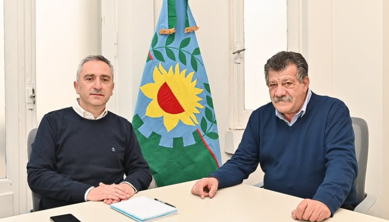 Barenghi se reunió con Larroque por hábitat y políticas sociales
